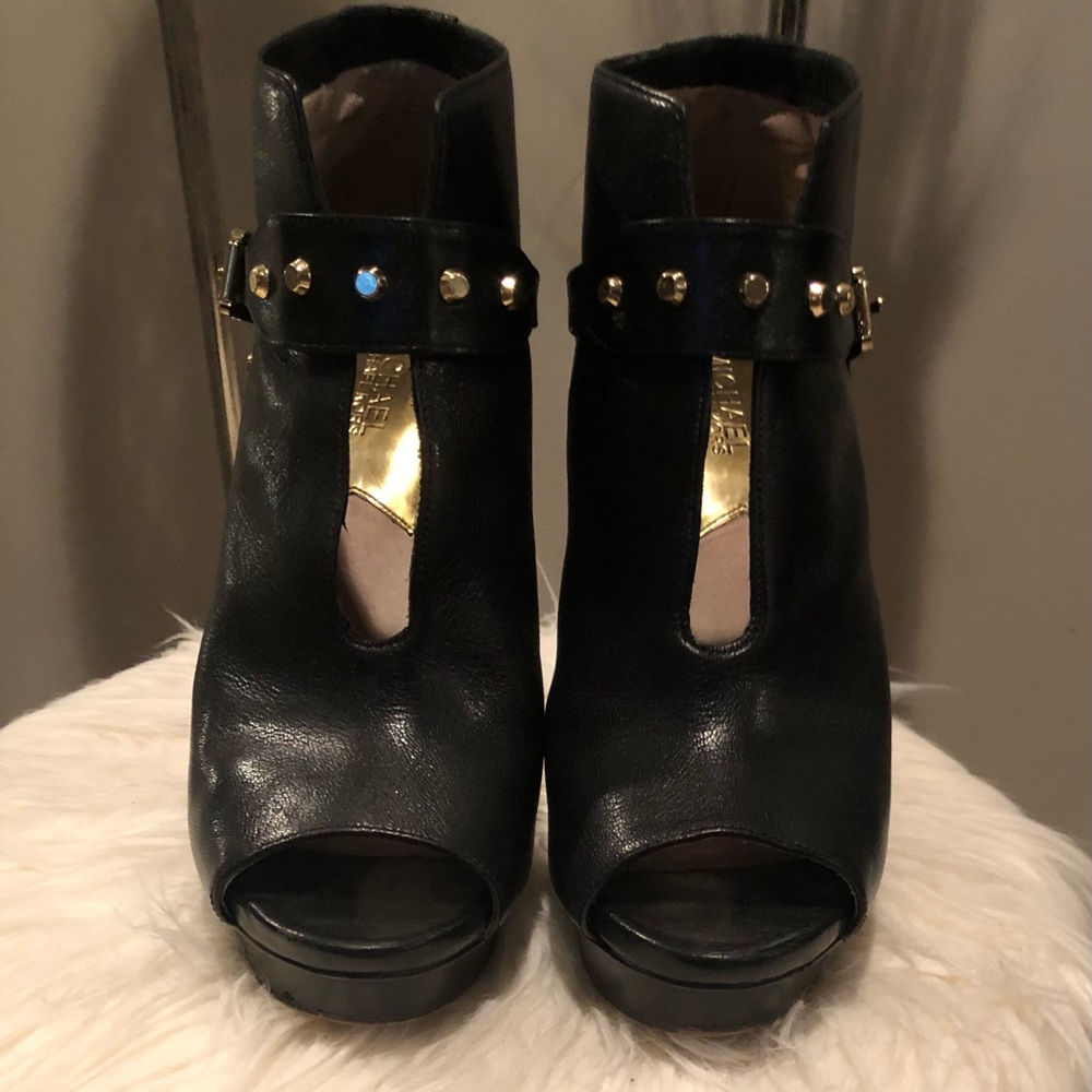 Michael Kors Peep toe platforms